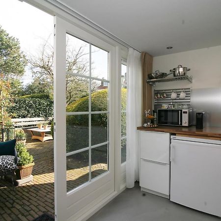 B&B Ereprijs Den Haag Exterior foto