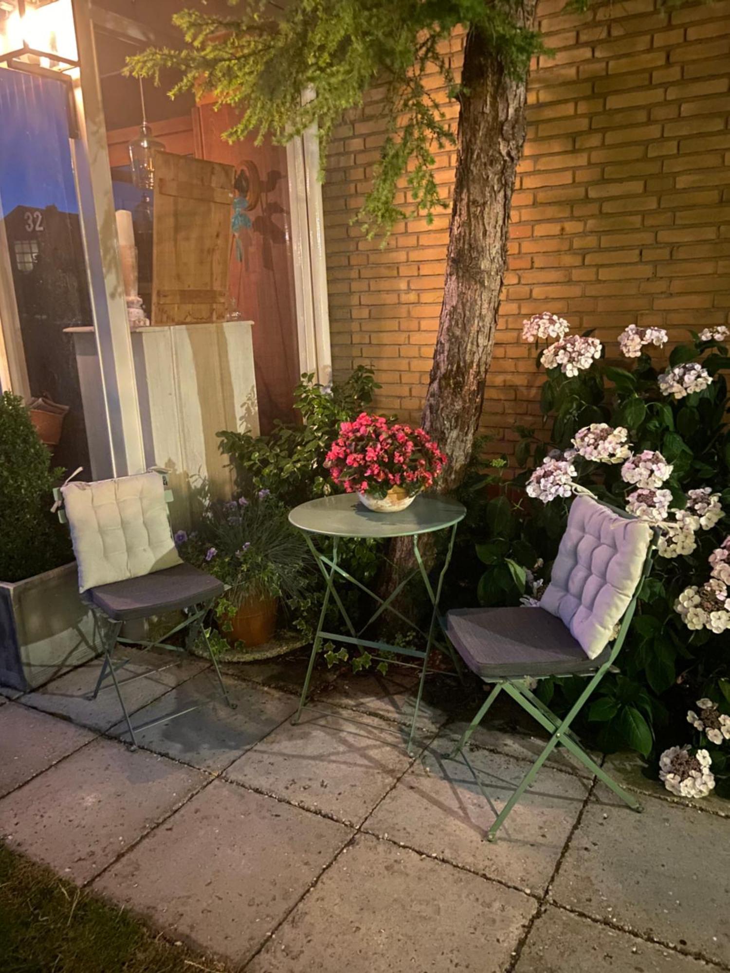 B&B Ereprijs Den Haag Exterior foto